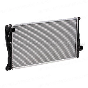 Радиатор охлаждения для автомобилей BMW 3 (E90/E91) (06-) D LUZAR, LRc 26103