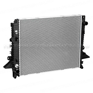 Радиатор охлаждения для автомобилей Land Rover Discovery (04-)/(09-)/Range Rover Sport (05-) 2.7TD M/A LUZAR, LRc 10160