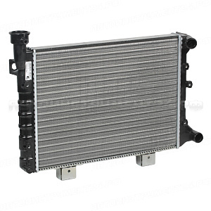 Радиатор охлаждения для автомобилей 21073 инжекторный LUZAR, LRc 01073