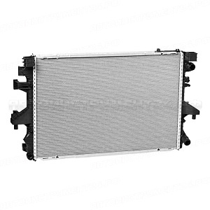 Радиатор охлаждения для автомобилей Volkswagen Transporter T5 (03-) 2.5TDi LUZAR, LRc 18HG