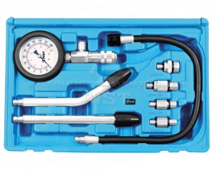 Компрессометр (бенз.) в наборе