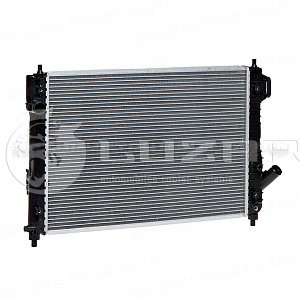 Радиатор охлаждения Aveo T255 (08-) 1.4i MT LUZAR