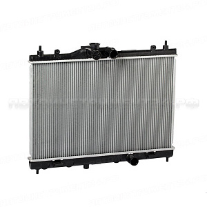 Радиатор охлаждения для автомобилей Tiida (04-) MT LUZAR, LRc 14EL