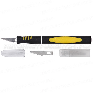 Нож макетный, прорезиненная алюминиевая ручка