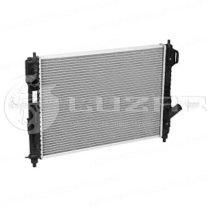 Радиатор охлаждения Aveo T255 (08-) 1.4i AT LUZAR